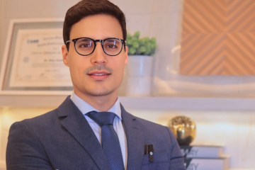 Dr. Adriano Fernandes: Referência em Cirurgia Plástica de Alta Definição e Naturalidade em São Paulo