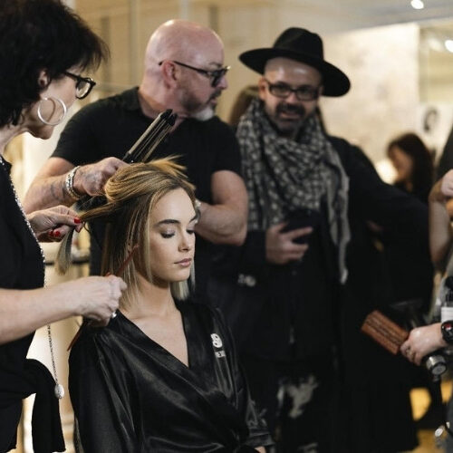 Estilista brasileiro brilha em 8 desfiles de Alta-Costura em Paris para a temporada de Primavera/Verão 2026